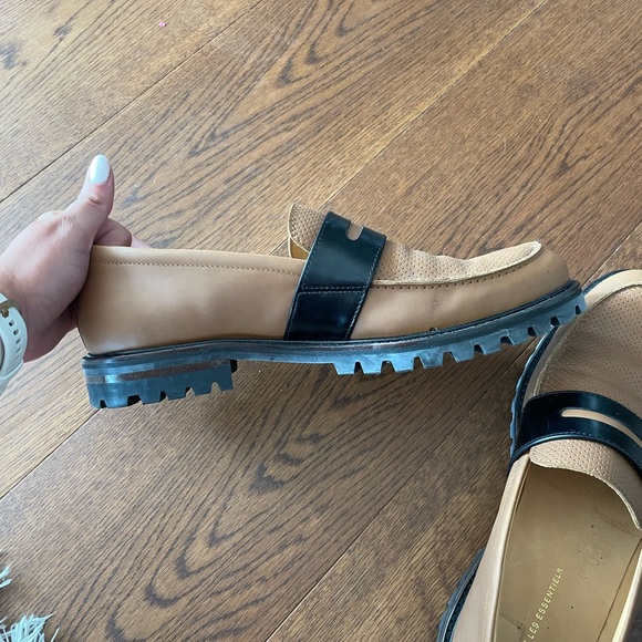 Want Les Essentiels Tan Loafers - Picture 3 of 4